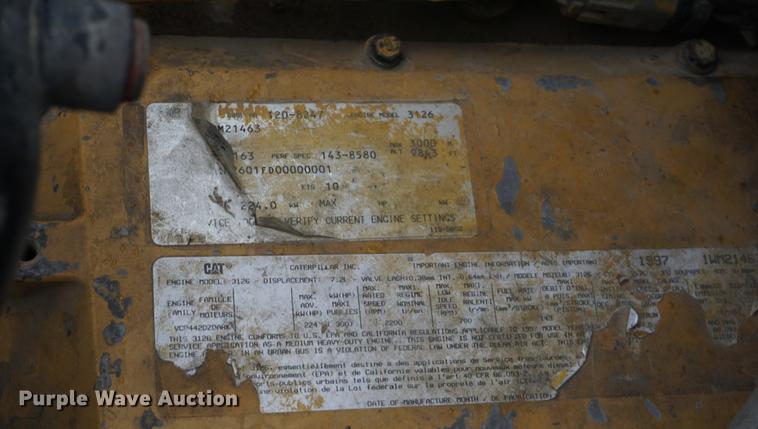 image for item DB6182 1998 Ford LT8513 Louisville 113 dump truck