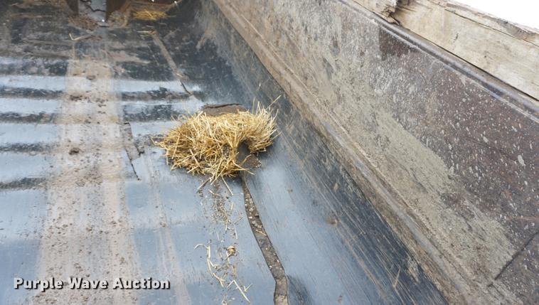 image for item DB6182 1998 Ford LT8513 Louisville 113 dump truck