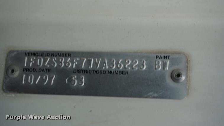 image for item DB6182 1998 Ford LT8513 Louisville 113 dump truck