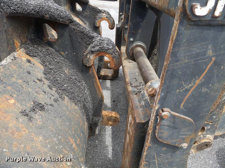 image for item DB7127 2004 John Deere 444J wheel loader