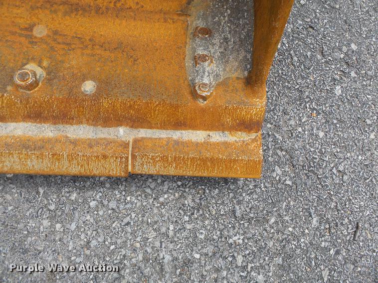 image for item DB7127 2004 John Deere 444J wheel loader