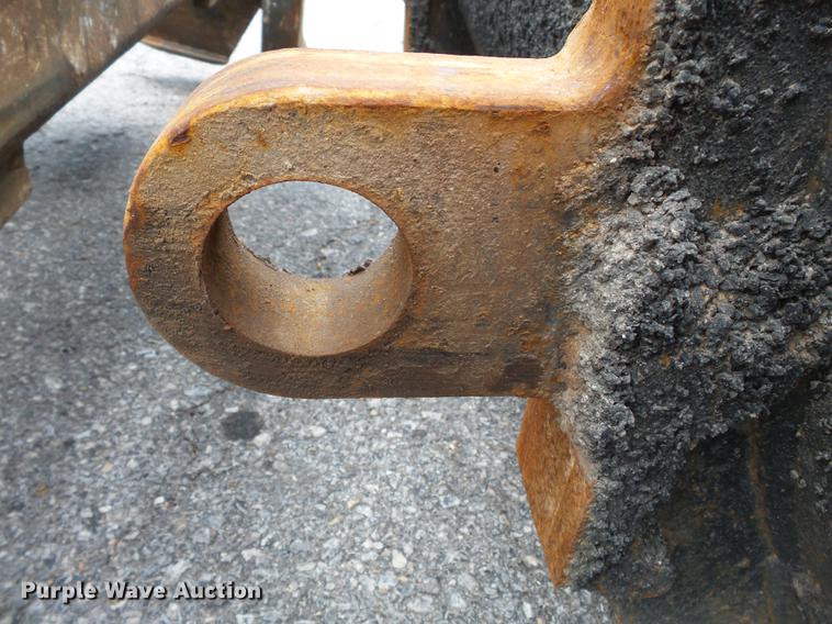 image for item DB7127 2004 John Deere 444J wheel loader