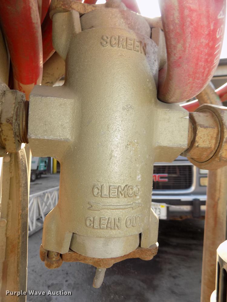 image for item DB8745 2010 Clemco 2024 sand blaster