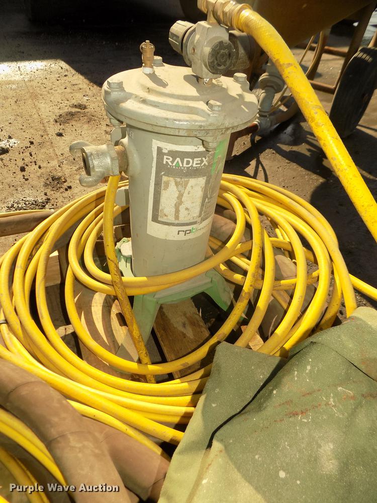 image for item DB8745 2010 Clemco 2024 sand blaster