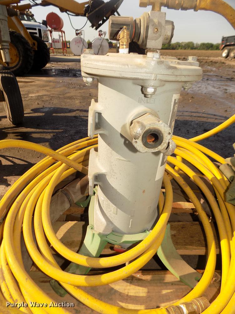 image for item DB8745 2010 Clemco 2024 sand blaster