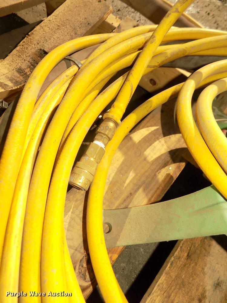 image for item DB8745 2010 Clemco 2024 sand blaster