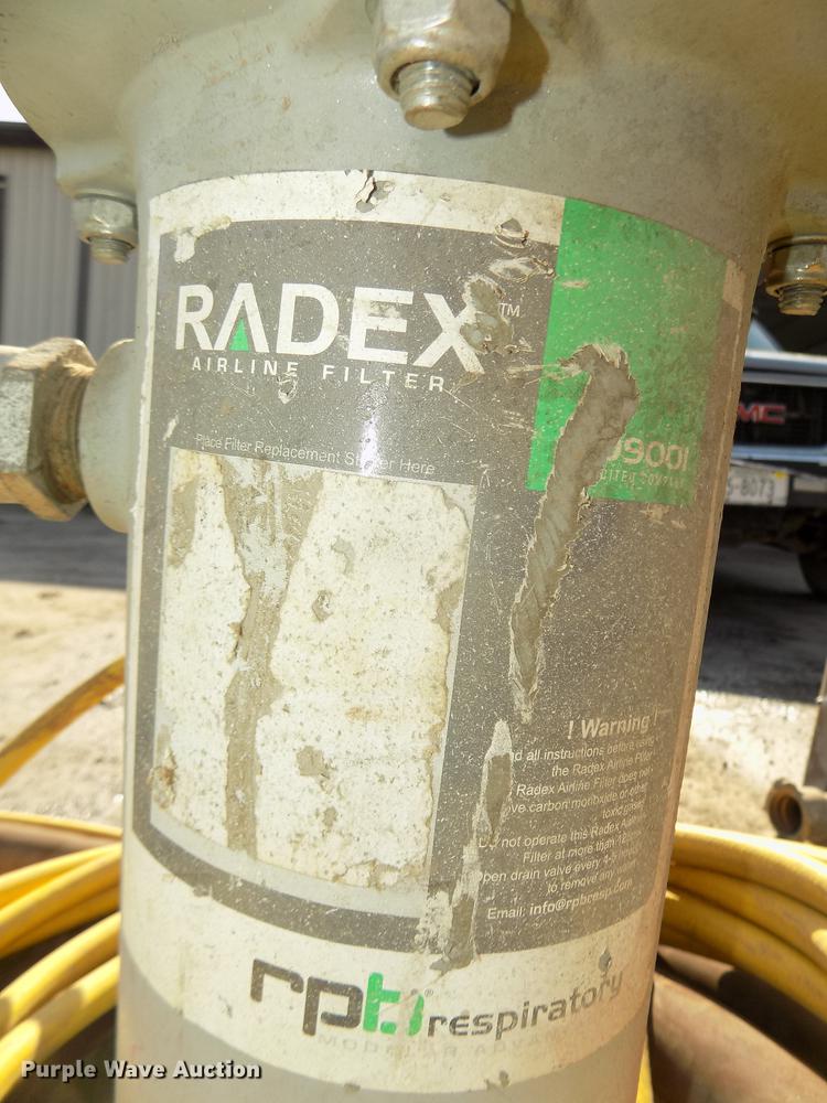 image for item DB8745 2010 Clemco 2024 sand blaster