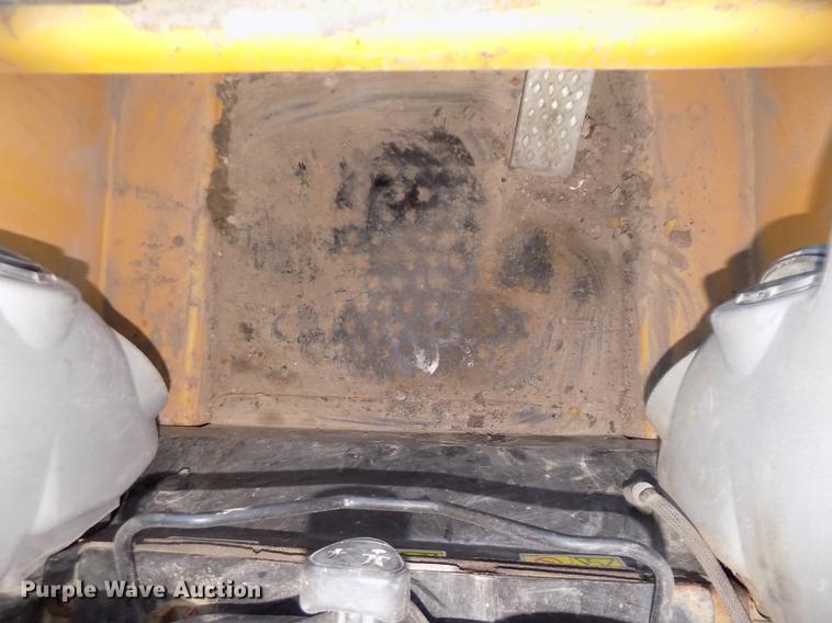 image for item DB8746 2012 Caterpillar 259B3 skid steer