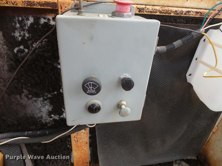 image for item DC1209 1993 Rexworks Maxigrind 425G horizontal grinder