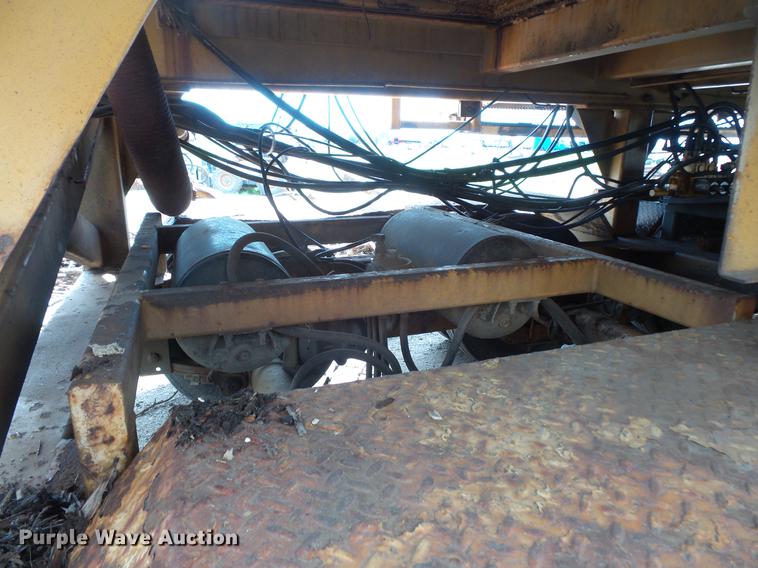 image for item DC1209 1993 Rexworks Maxigrind 425G horizontal grinder