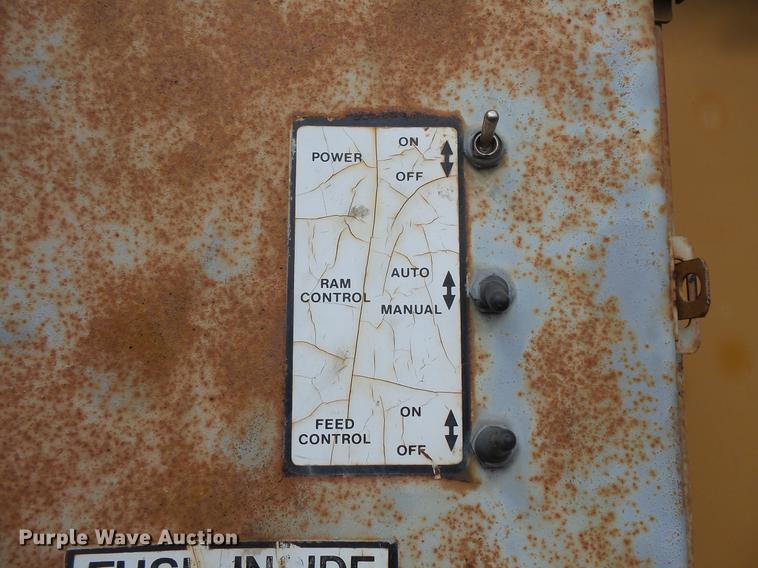 image for item DC1209 1993 Rexworks Maxigrind 425G horizontal grinder