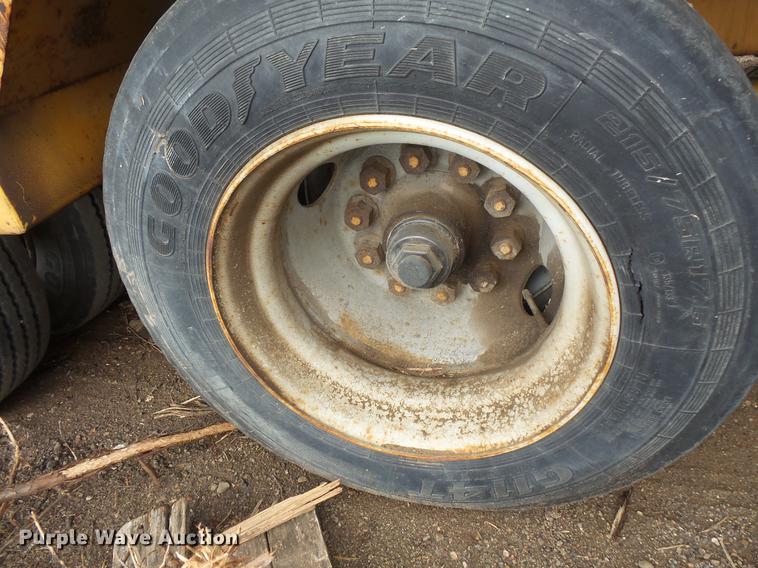 image for item DC1209 1993 Rexworks Maxigrind 425G horizontal grinder