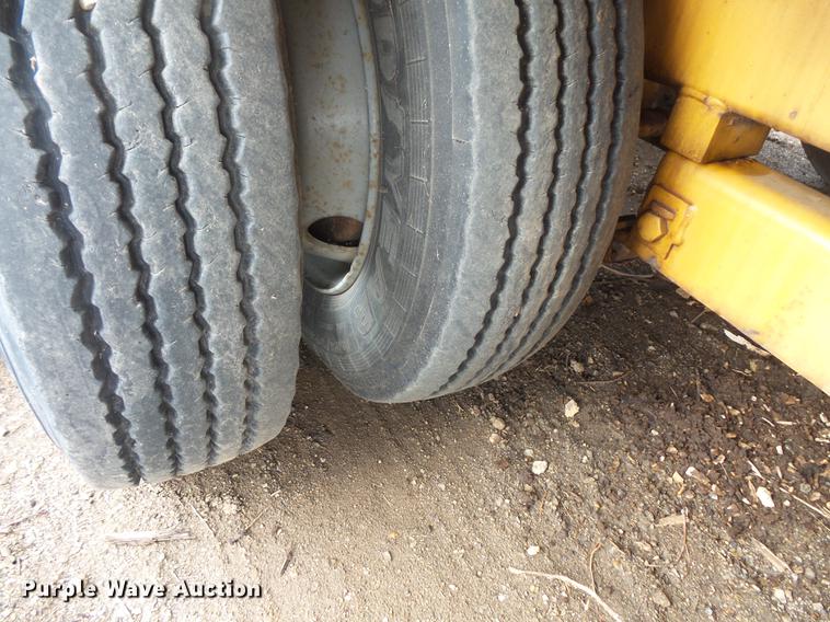 image for item DC1209 1993 Rexworks Maxigrind 425G horizontal grinder