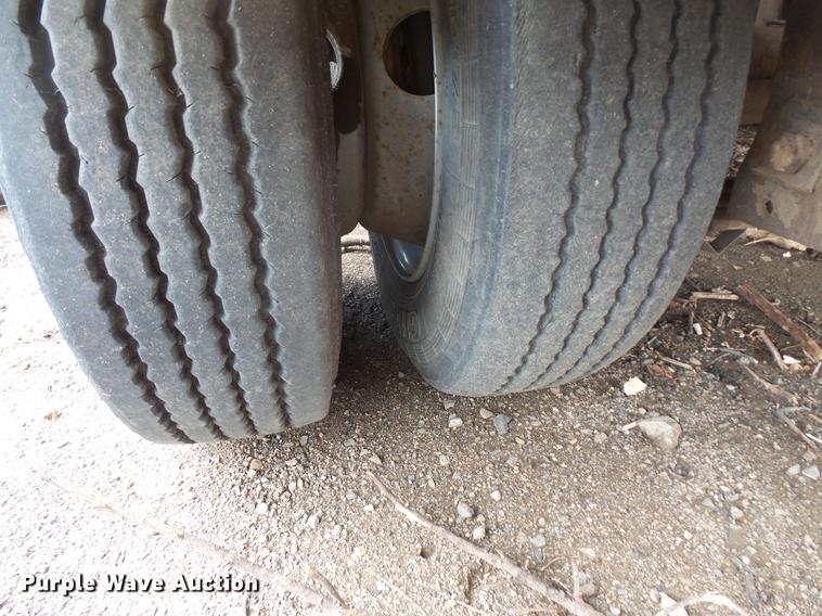 image for item DC1209 1993 Rexworks Maxigrind 425G horizontal grinder