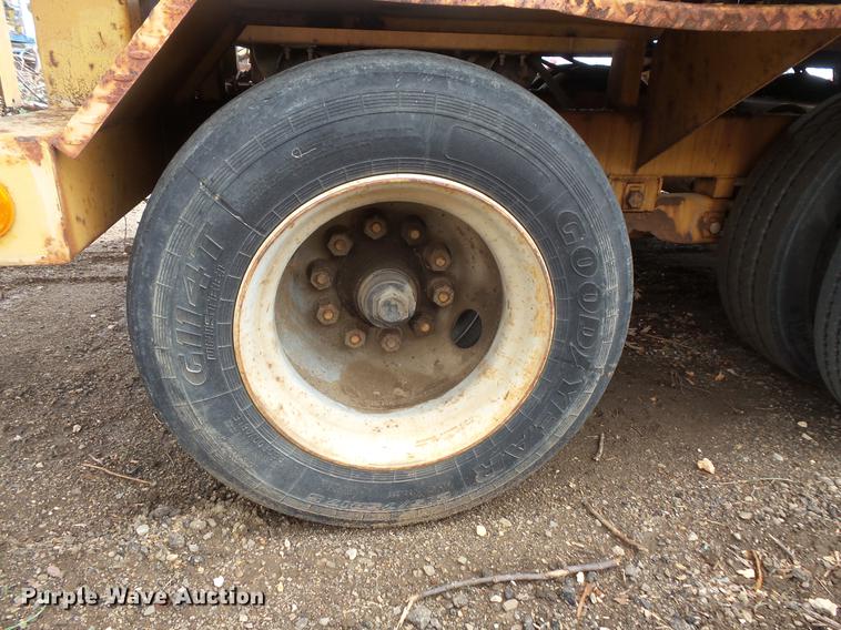 image for item DC1209 1993 Rexworks Maxigrind 425G horizontal grinder