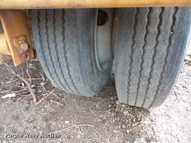 image for item DC1209 1993 Rexworks Maxigrind 425G horizontal grinder