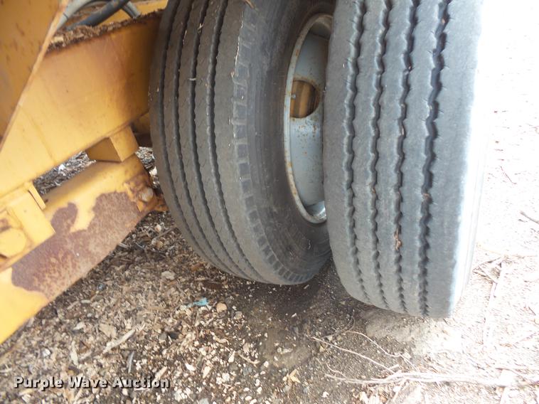 image for item DC1209 1993 Rexworks Maxigrind 425G horizontal grinder