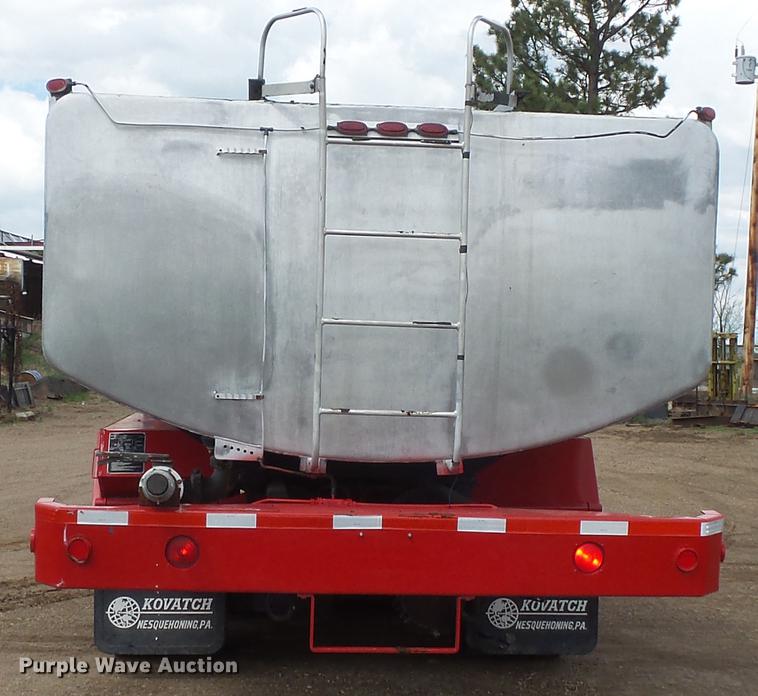 image for item DC1210 1983 Mack DM400 tank truck