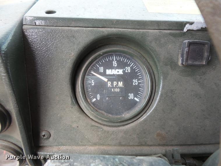image for item DC1210 1983 Mack DM400 tank truck