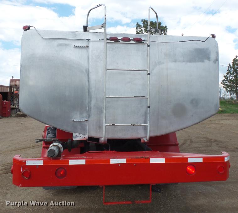 image for item DC1210 1983 Mack DM400 tank truck