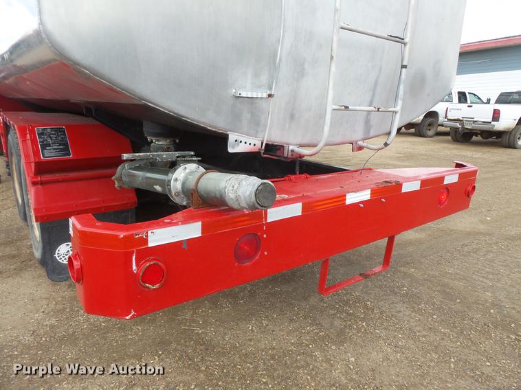 image for item DC1210 1983 Mack DM400 tank truck