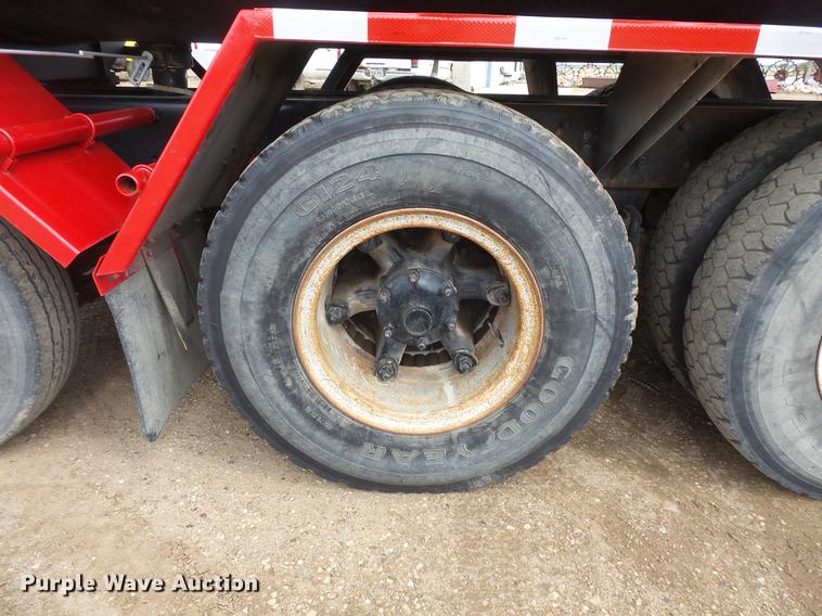 image for item DC1210 1983 Mack DM400 tank truck