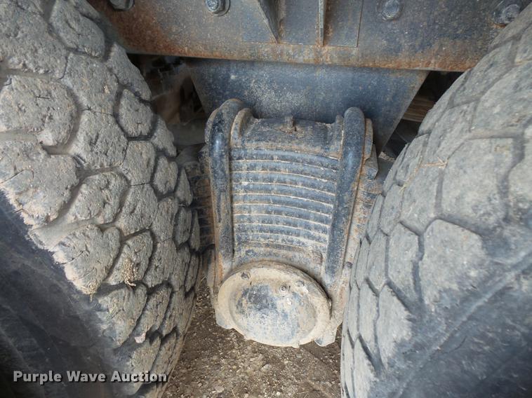 image for item DC1210 1983 Mack DM400 tank truck