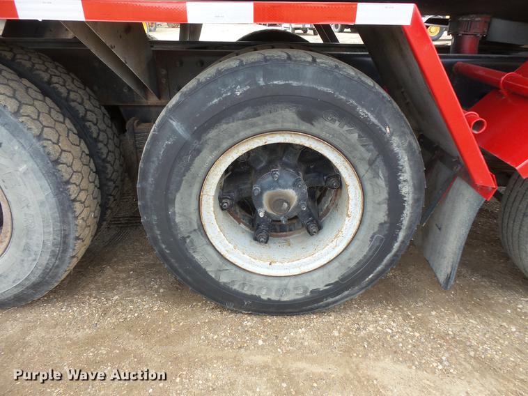 image for item DC1210 1983 Mack DM400 tank truck