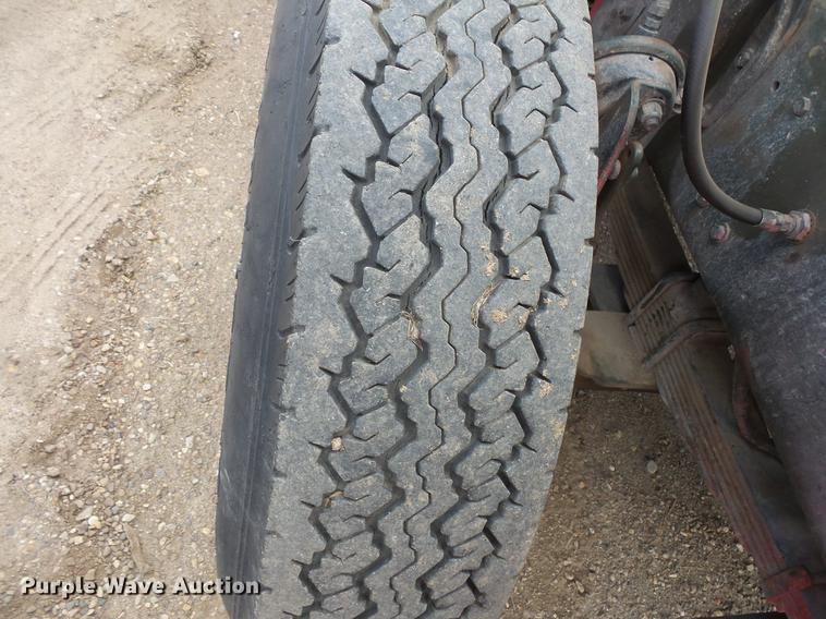 image for item DC1210 1983 Mack DM400 tank truck