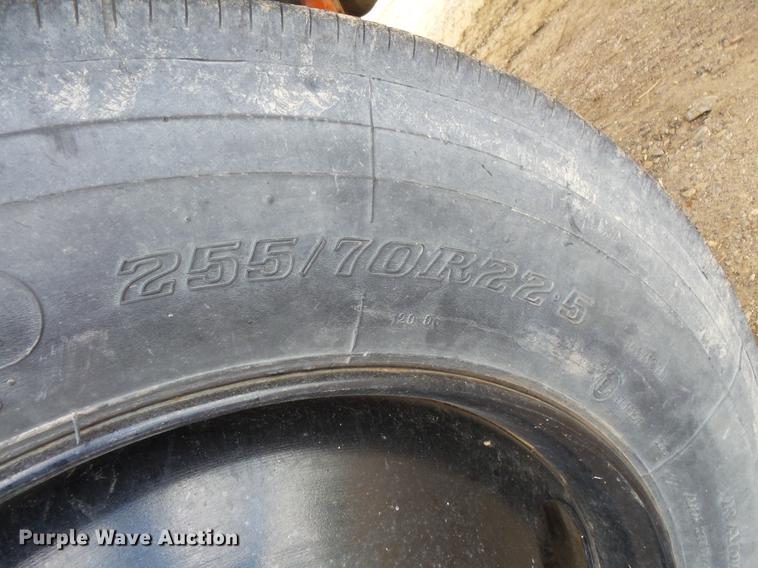 image for item DC1210 1983 Mack DM400 tank truck