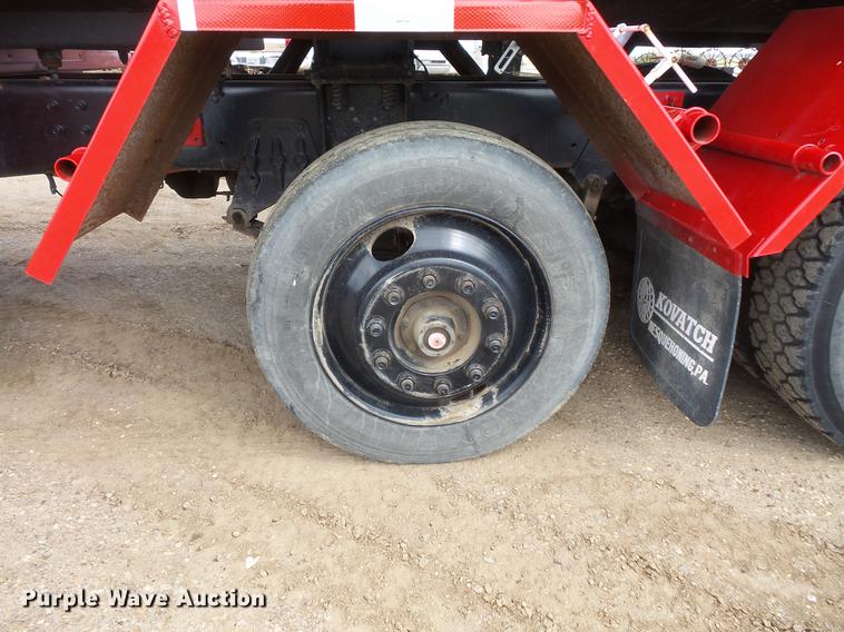 image for item DC1210 1983 Mack DM400 tank truck