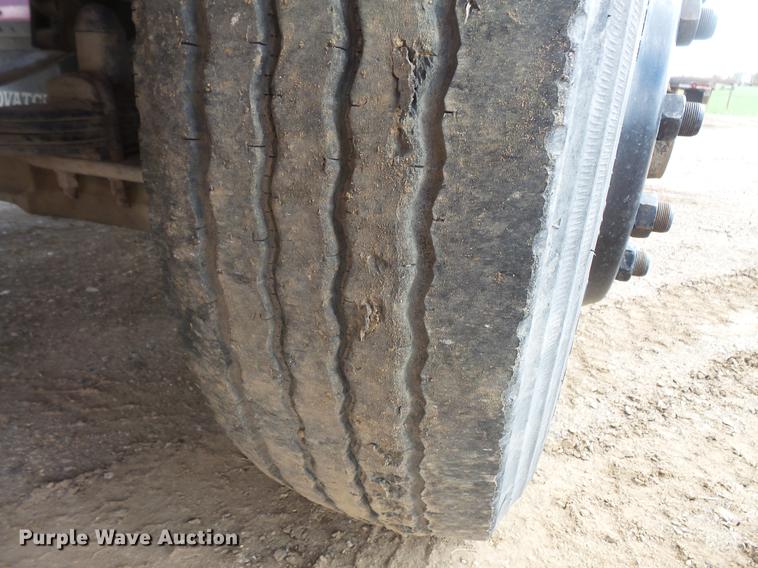 image for item DC1210 1983 Mack DM400 tank truck