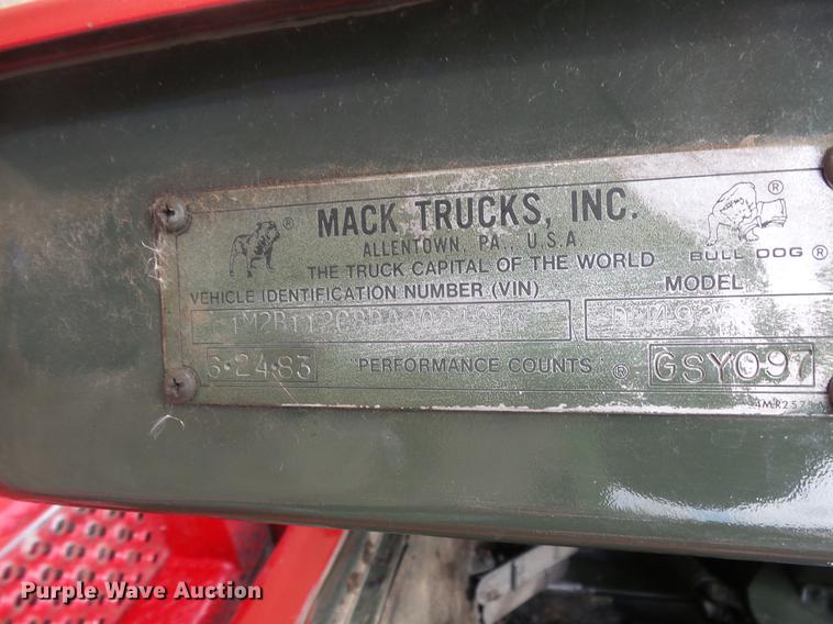 image for item DC1210 1983 Mack DM400 tank truck