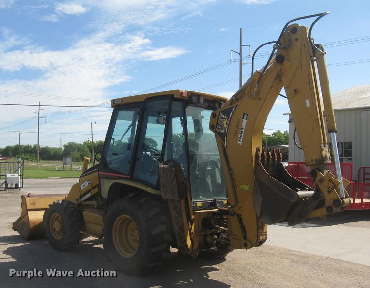 image for item DC2257 2004 Caterpillar 420D backhoe