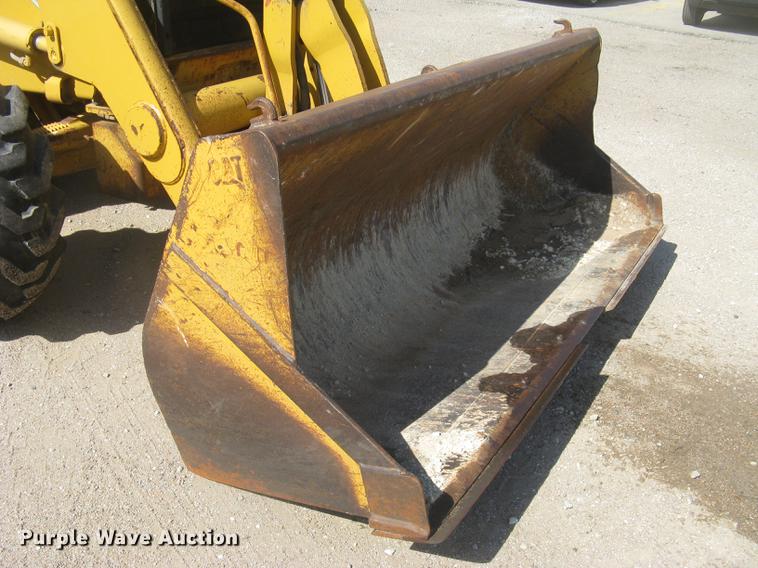 image for item DC2257 2004 Caterpillar 420D backhoe