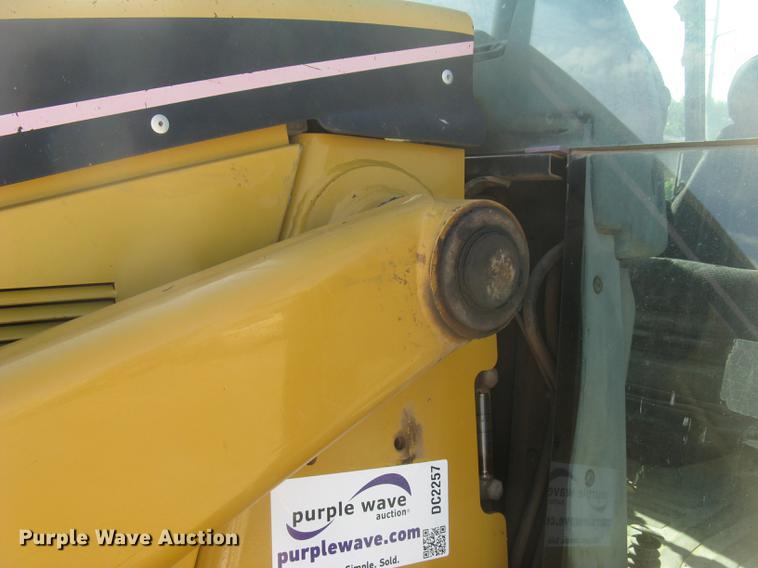 image for item DC2257 2004 Caterpillar 420D backhoe