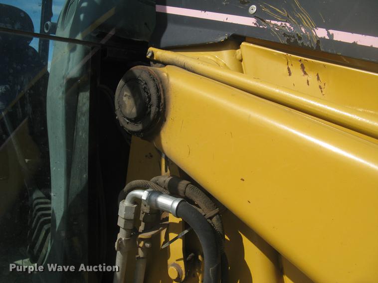 image for item DC2257 2004 Caterpillar 420D backhoe