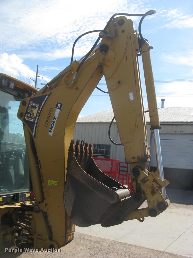 image for item DC2257 2004 Caterpillar 420D backhoe