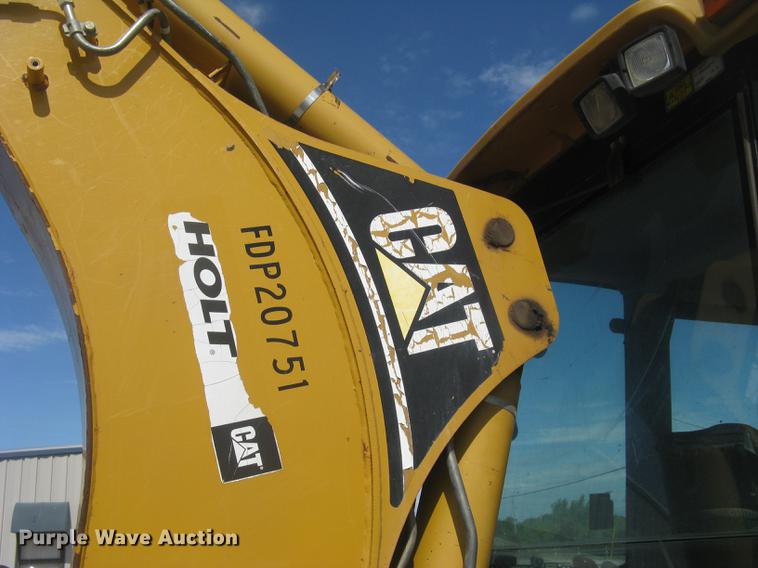 image for item DC2257 2004 Caterpillar 420D backhoe