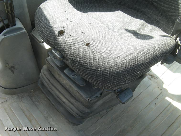 image for item DC2257 2004 Caterpillar 420D backhoe