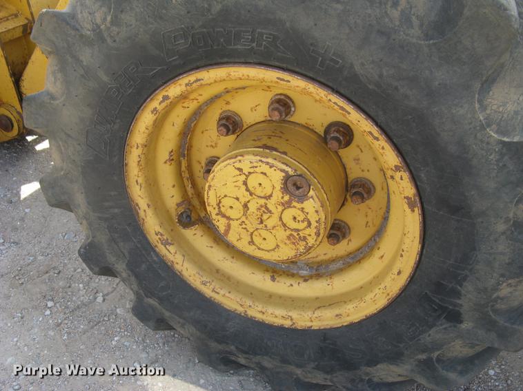 image for item DC2257 2004 Caterpillar 420D backhoe