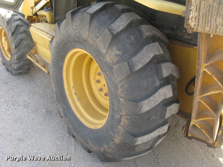 image for item DC2257 2004 Caterpillar 420D backhoe