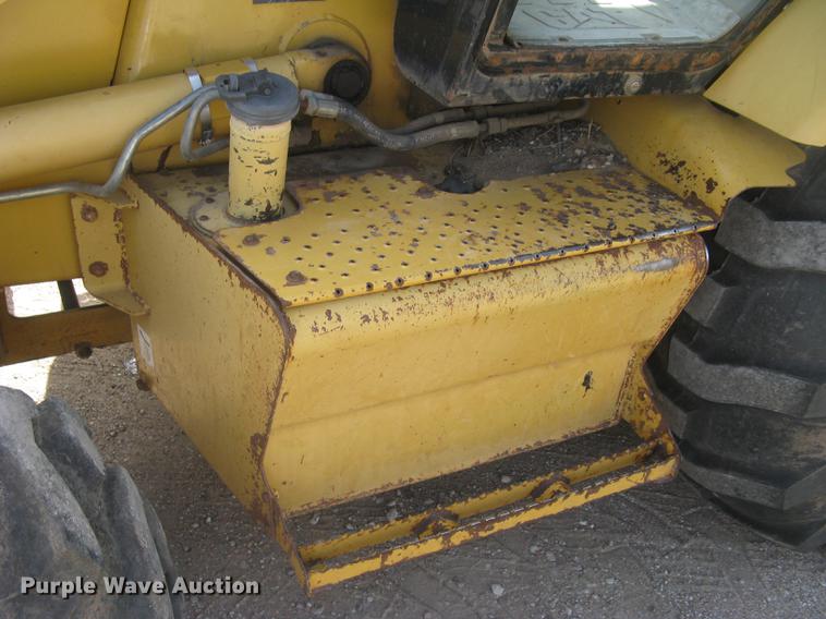 image for item DC2257 2004 Caterpillar 420D backhoe