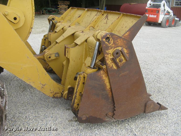 image for item DC2259 2003 Caterpillar 953C track loader