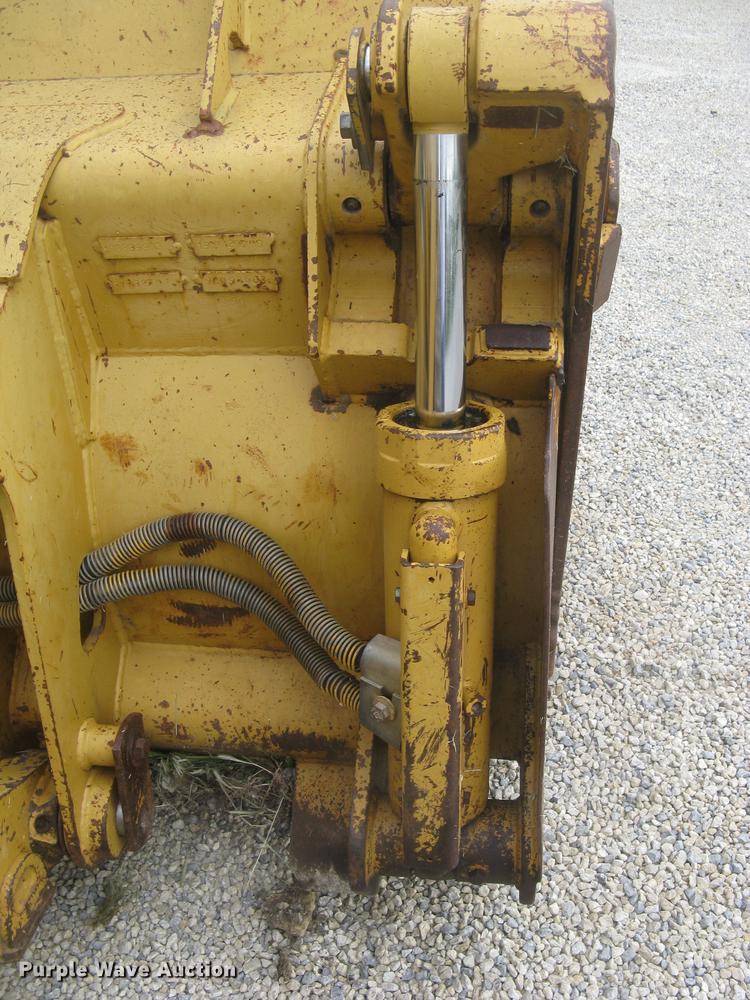 image for item DC2259 2003 Caterpillar 953C track loader