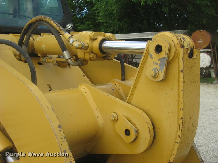 image for item DC2259 2003 Caterpillar 953C track loader