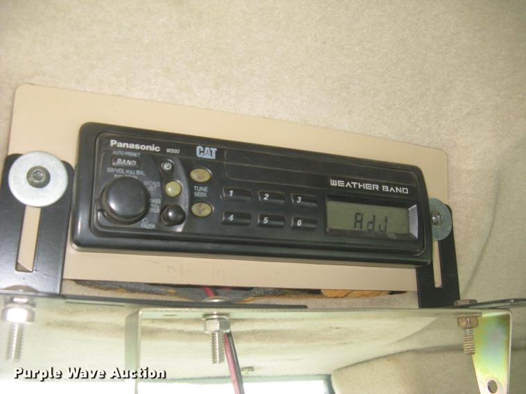 image for item DC2259 2003 Caterpillar 953C track loader