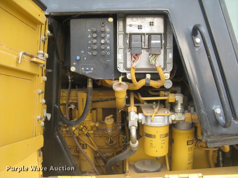 image for item DC2259 2003 Caterpillar 953C track loader