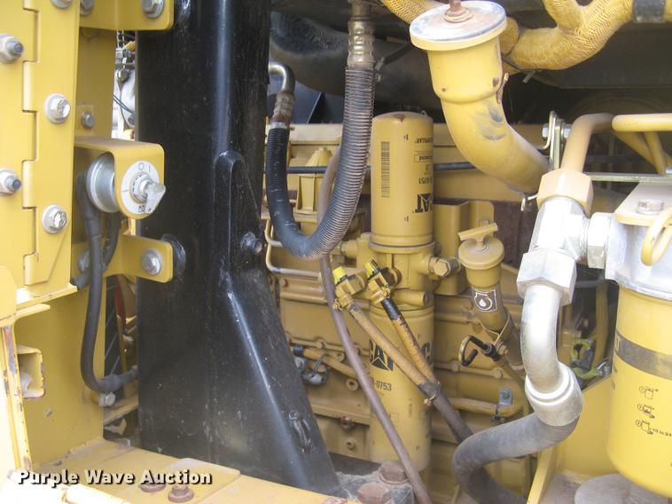 image for item DC2259 2003 Caterpillar 953C track loader