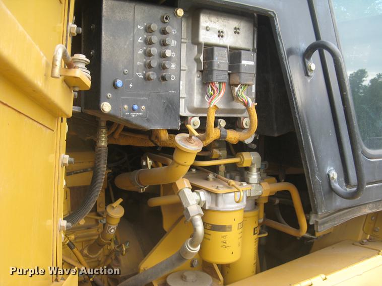 image for item DC2259 2003 Caterpillar 953C track loader